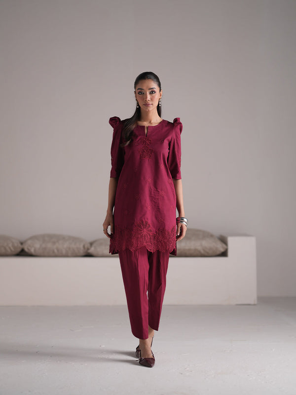 CRIMSON QUITE | 2PC STITCHED