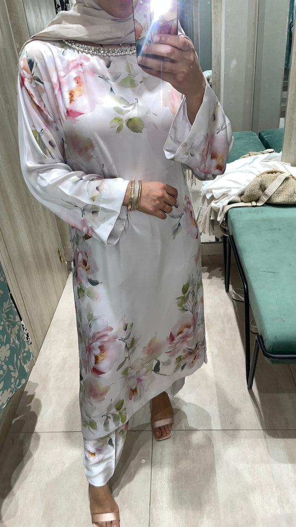 2 Piece Silk Suit (Pret)