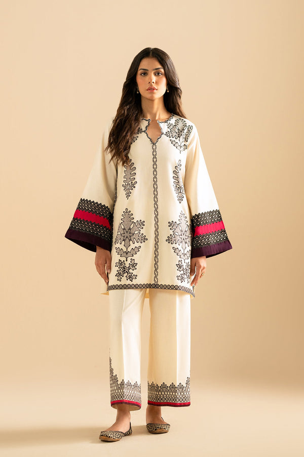 EMBROIDERED SUIT - 00016